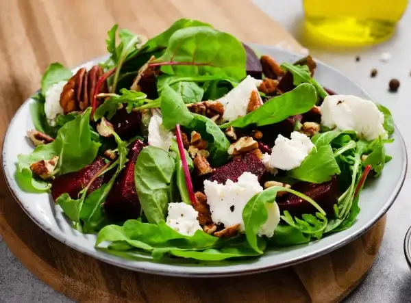 Spinach and Arugula Blueberry Goat Cheese Salad